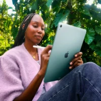 Apple - 11-inch iPad Air M3 chip Built for Apple Intelligence Wi-Fi 128GB - Space Gray8